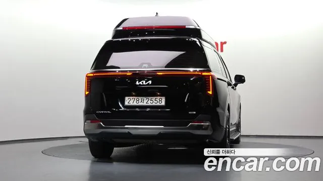 Kia Carnival — Фото автомобиля 4