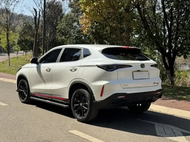 Changan Changan X5 PLUS 2024 1.5T DCT Pioneer Model — Фото автомобиля 12