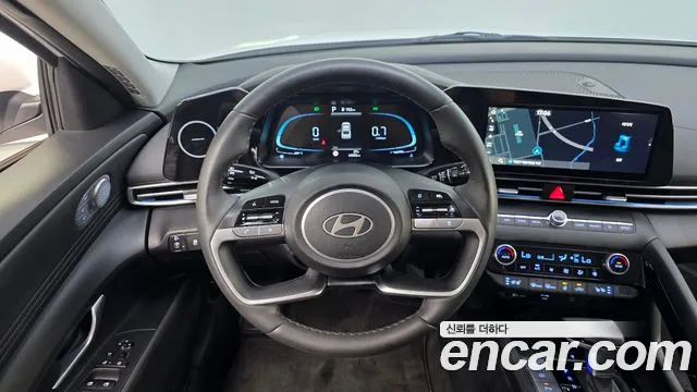 Hyundai Avante CN7 — Фото автомобиля 13
