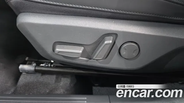 Kia Niro The All New Niro Signature — Фото автомобиля 24
