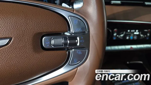 Genesis GV70 — Фото автомобиля 22