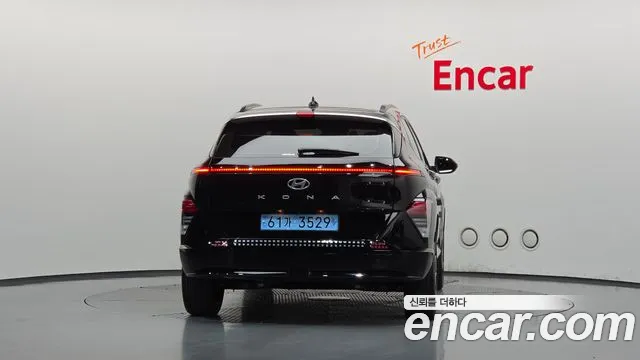 Hyundai Kona SX2 — Фото автомобиля 4