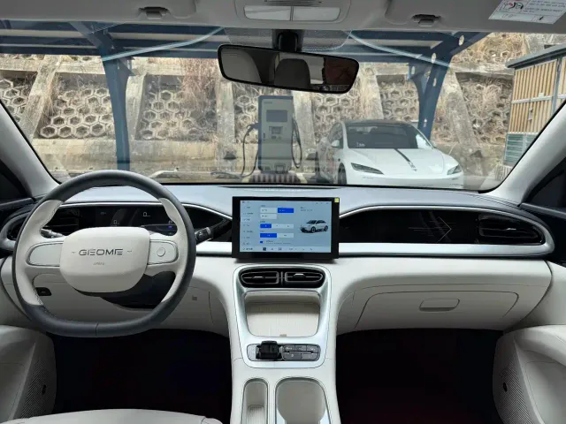 Geely Starry Wish — Фото автомобиля 11