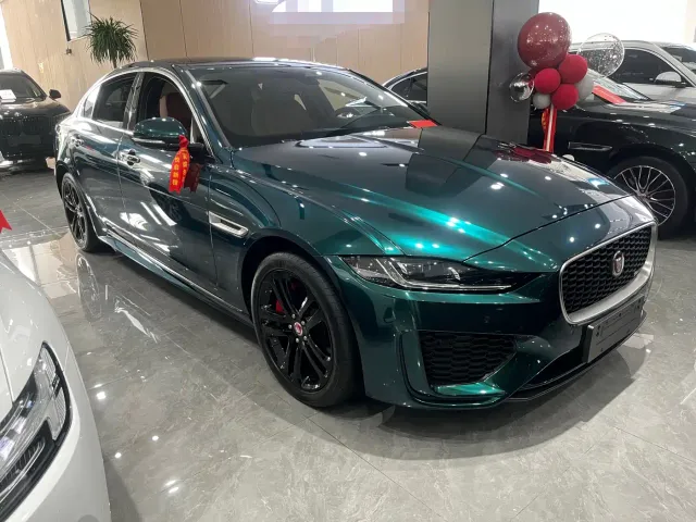 Jaguar XEL — Фото автомобиля 3