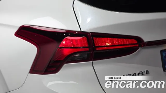 Hyundai Santa Fe — Фото автомобиля 8