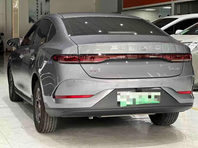 BYD Qin PLUS — Фото автомобиля 5