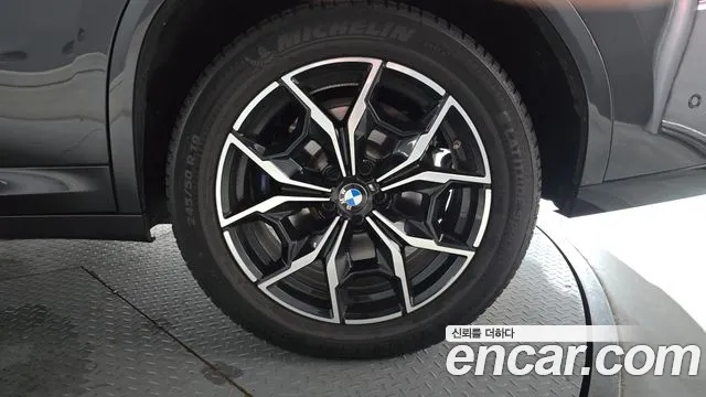 BMW X4 xDrive20i M Sport — Фото автомобиля 21