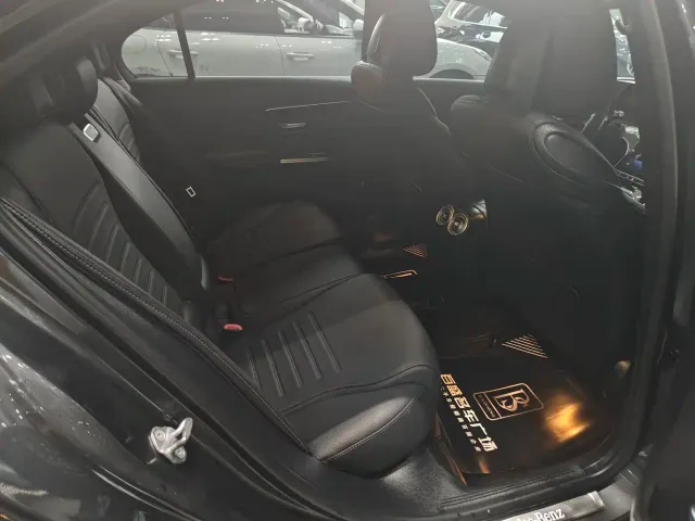 Mercedes-Benz C-Class — Фото автомобиля 5
