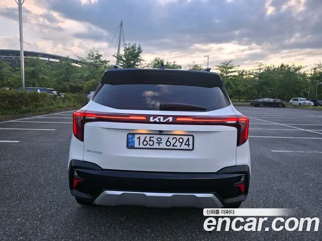 Kia Seltos Бензин 1.6 турбо 2WD — Фото автомобиля 4