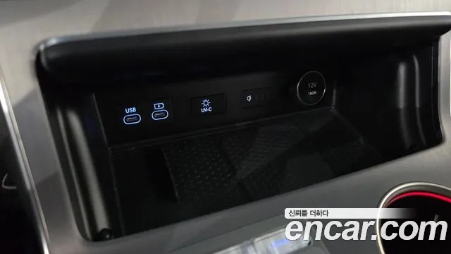 Genesis GV80 — Фото автомобиля 27
