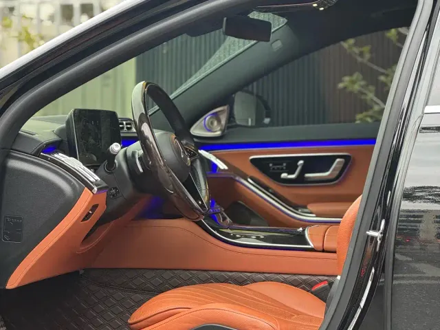 Mercedes-Benz S-Class — Фото автомобиля 5