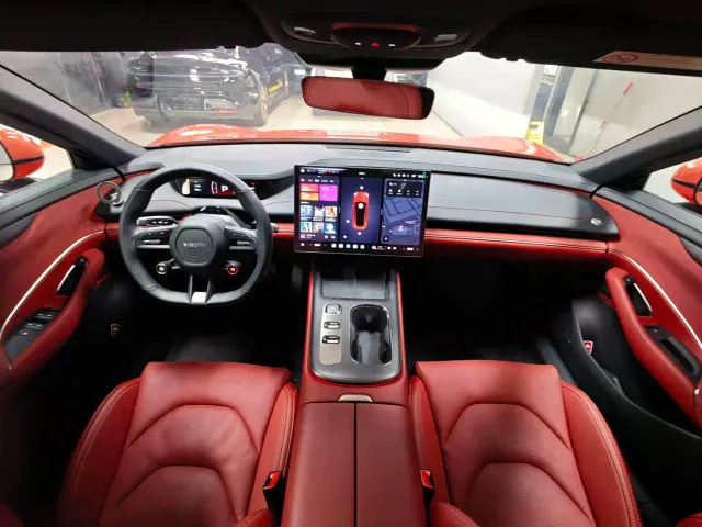 Xiaomi SU7 — Фото автомобиля 24