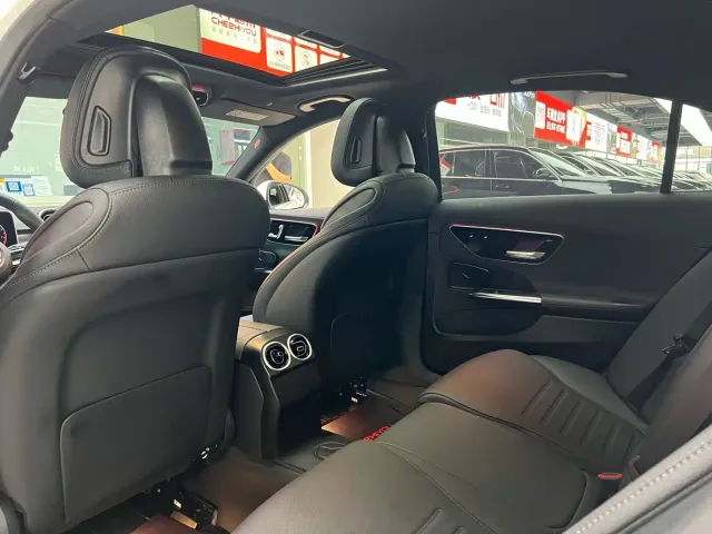 Mercedes-Benz C-Class — Фото автомобиля 11