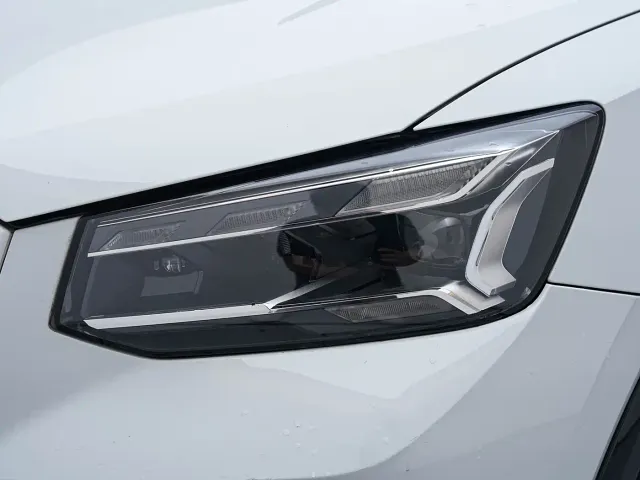 Audi Q2L — Фото автомобиля 13