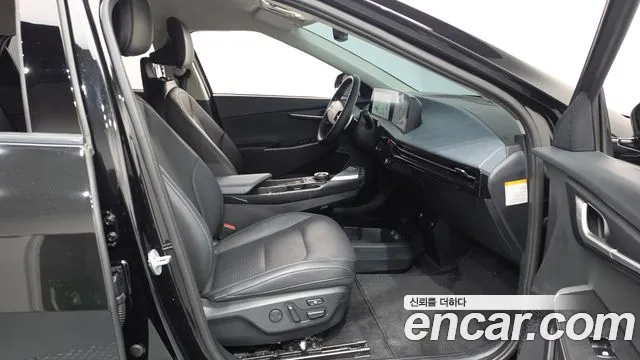 Kia EV6 — Фото автомобиля 11