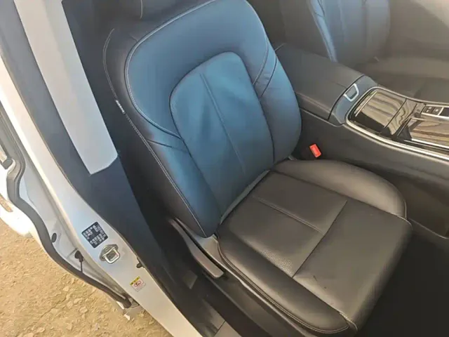 GAC Trumpchi M8 — Фото автомобиля 24