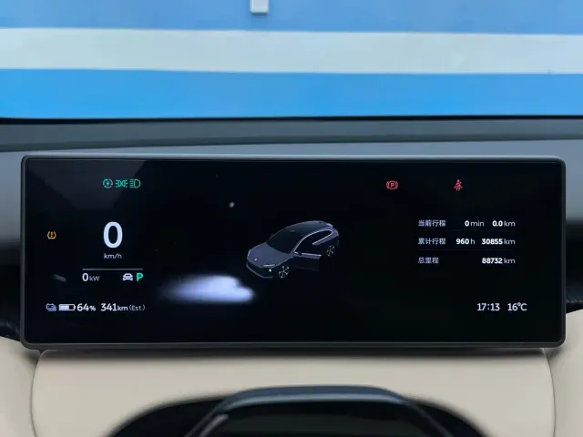 Nio ET5 Touring — Фото автомобиля 14