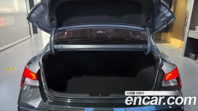 Hyundai Avante CN7 — Фото автомобиля 19