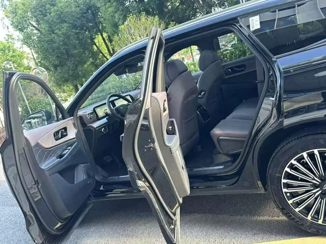 Chery Tiggo 9 — Фото автомобиля 5