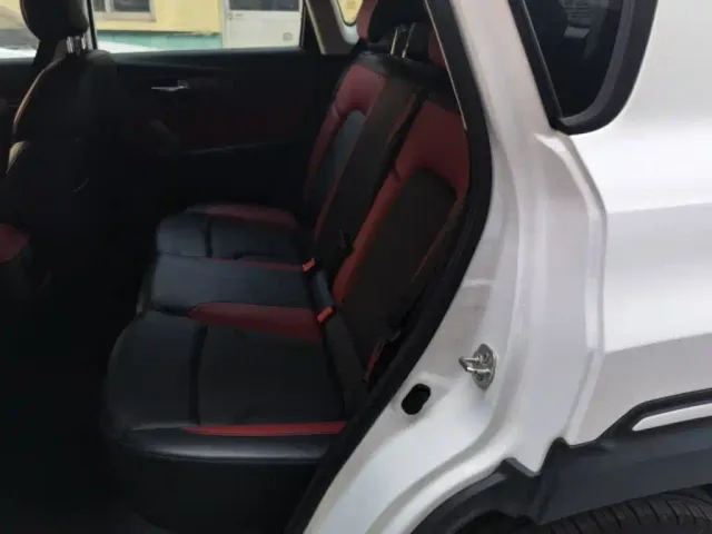 Changan CS35 Plus — Фото автомобиля 16
