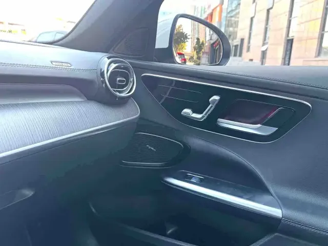 Mercedes-Benz C-Class — Фото автомобиля 14