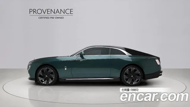 Rolls-Royce Spectre — Фото автомобиля 5