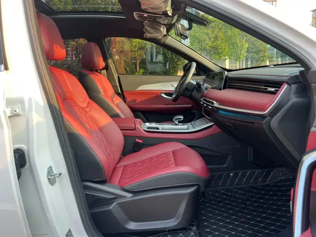 Jetour X70 Plus — Фото автомобиля 18