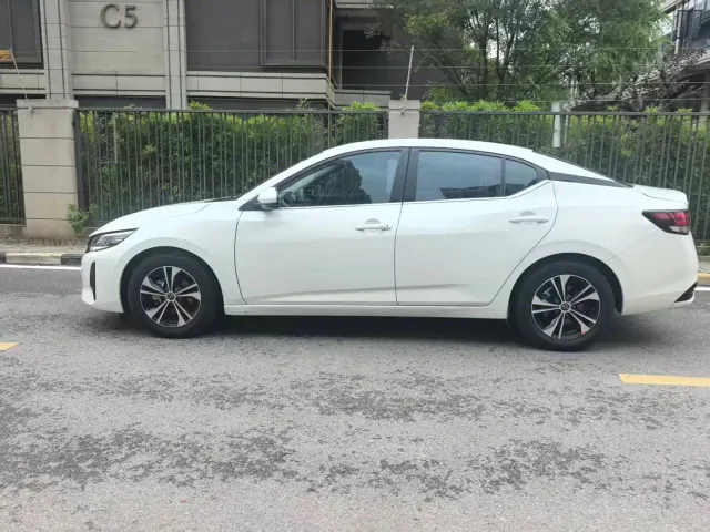 Nissan Sylphy — Фото автомобиля 7