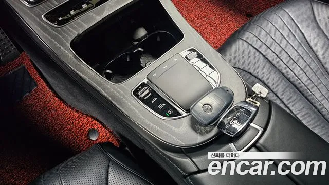 Mercedes-Benz CLS-Class — Фото автомобиля 9