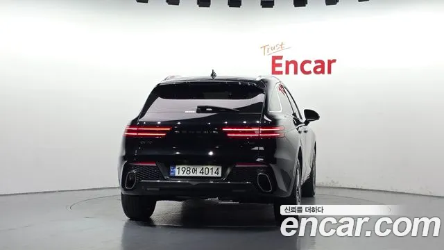 Genesis GV70 — Фото автомобиля 4