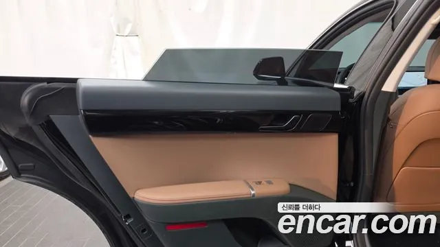 Hyundai Grandeur GN7 — Фото автомобиля 14