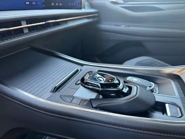 Ford Edge — Фото автомобиля 9