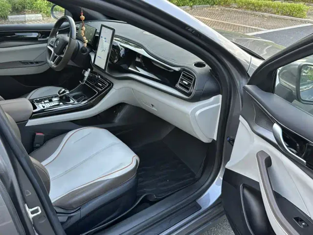 BYD Qin PLUS — Фото автомобиля 15