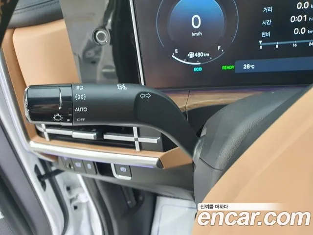 Hyundai Santa Fe MX5 — Фото автомобиля 13