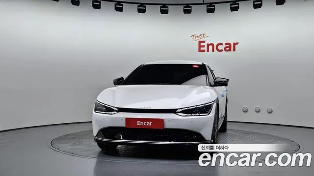 Kia EV6 — Фото автомобиля 3
