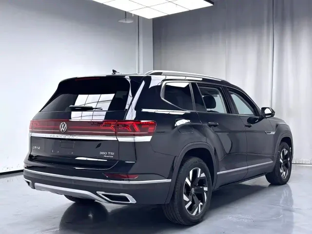 Volkswagen Teramont — Фото автомобиля 2
