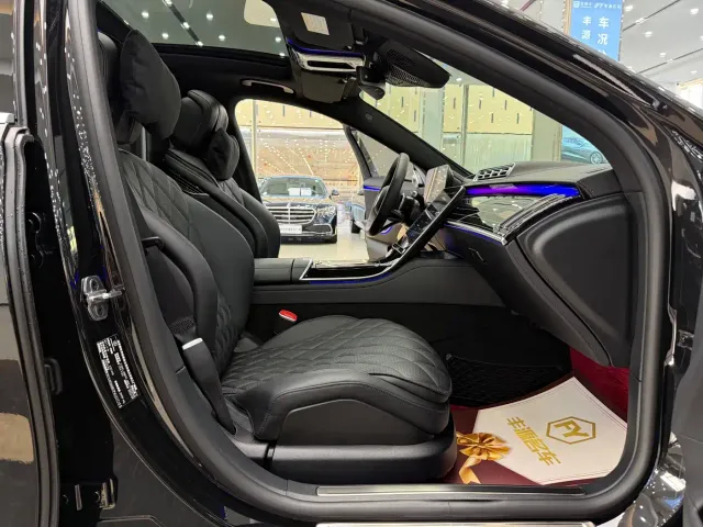 Mercedes-Benz S-Class — Фото автомобиля 7