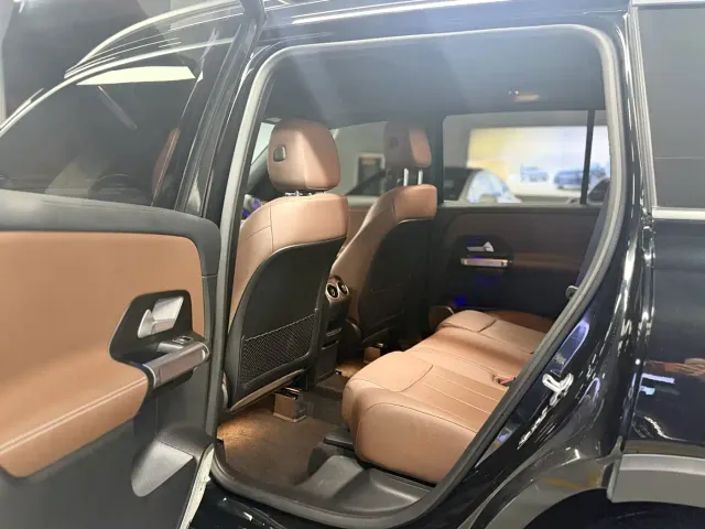 Mercedes-Benz GLB-Class — Фото автомобиля 16
