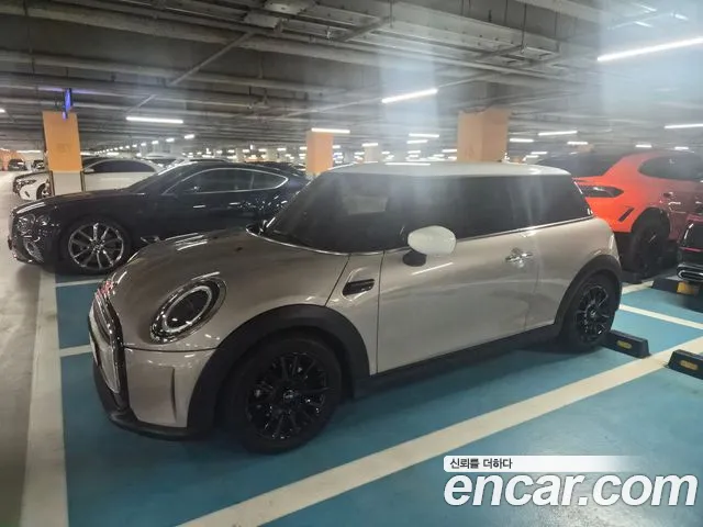 Фотография автомобиля — MINI Cooper