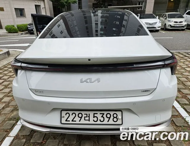Kia K8 (New) Hybrid — Фото автомобиля 4