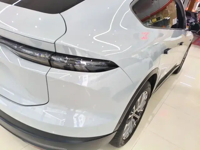 Nio EC6 — Фото автомобиля 7