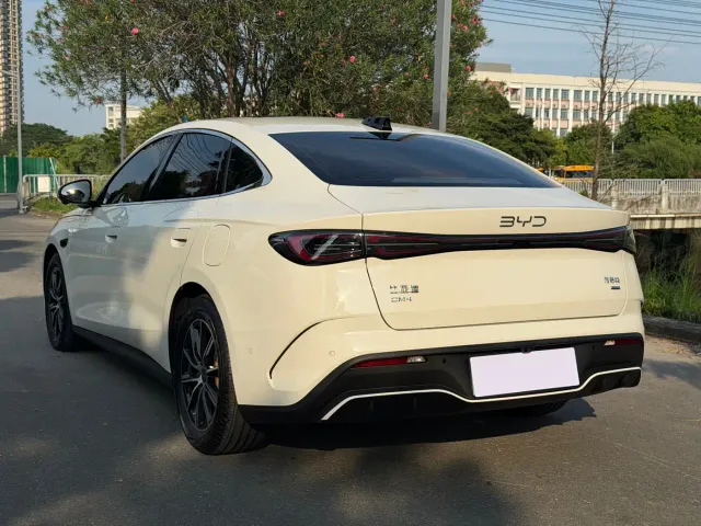 BYD Seal 06 — Фото автомобиля 5