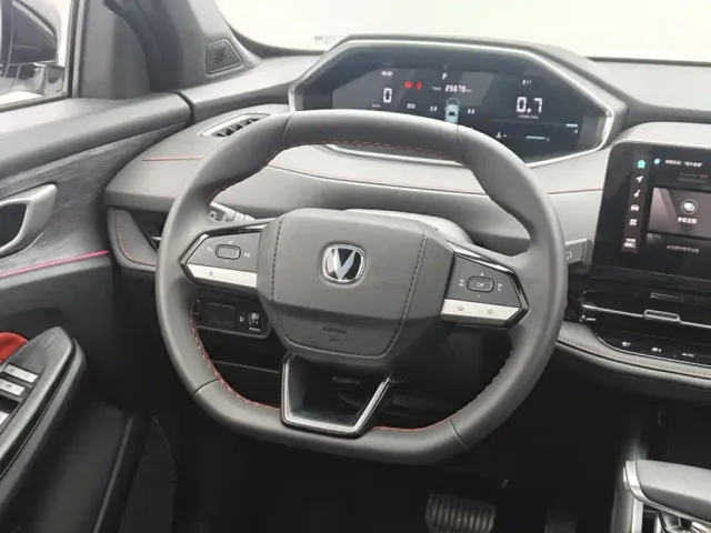 Changan CS55 Plus — Фото автомобиля 6