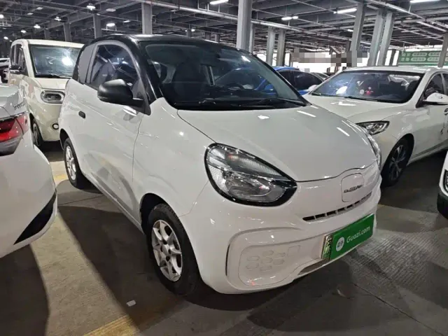 Roewe Clever — Фото автомобиля 3