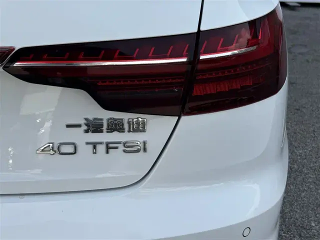 Audi Audi A4L 2022 40 TFSI Luxury Dynamic — Фото автомобиля 6
