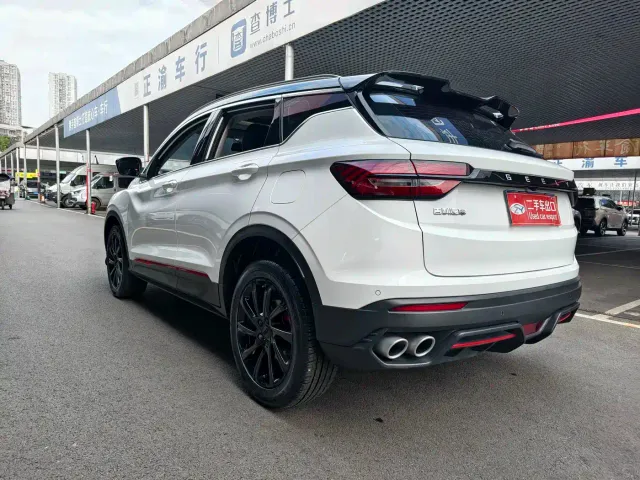 Geely Binyue — Фото автомобиля 8