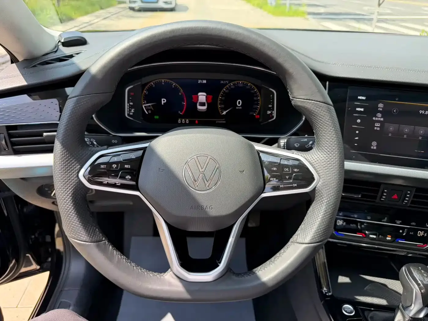 Volkswagen Passat 2023 Facelift 280TSI Elite Edition — Фото автомобиля 18