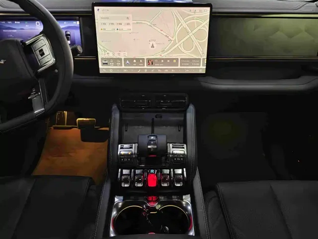 BYD FangChengBao Leopard 5 — Фото автомобиля 7