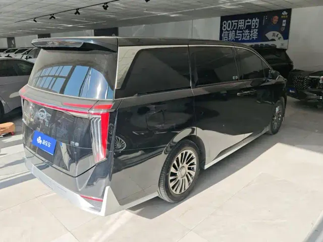 GAC Trumpchi M8 — Фото автомобиля 3