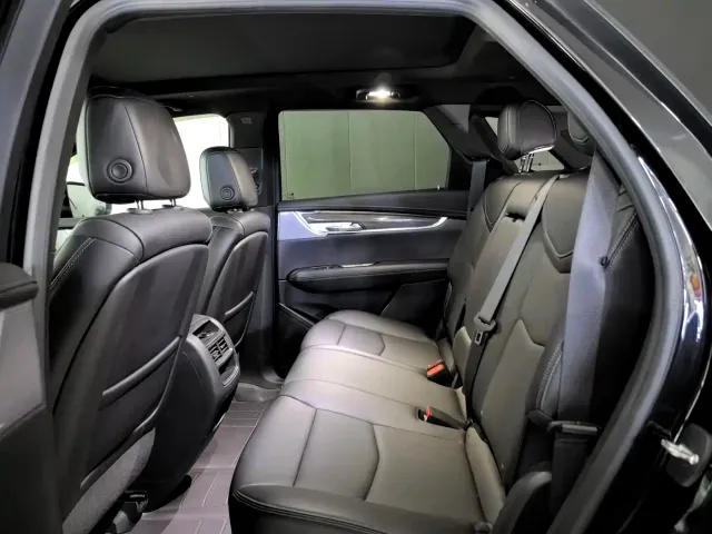 Cadillac XT5 — Фото автомобиля 8